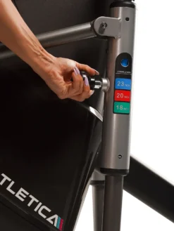 STRIDE | Frontbetriebener Crosstrainer